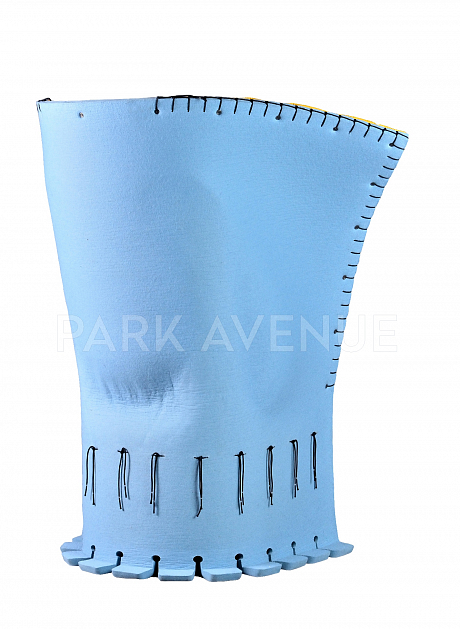 Кресло в комплекте с подушкой